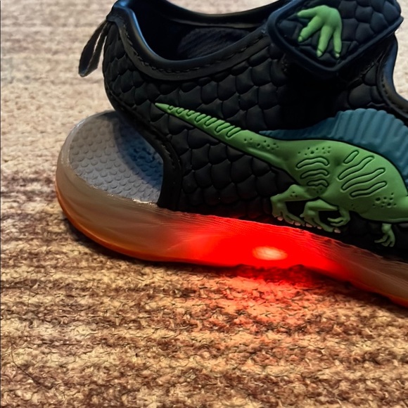 Carters - Kids light up Dinosaur Sandals - Navy and Green - Picture 3 of 6